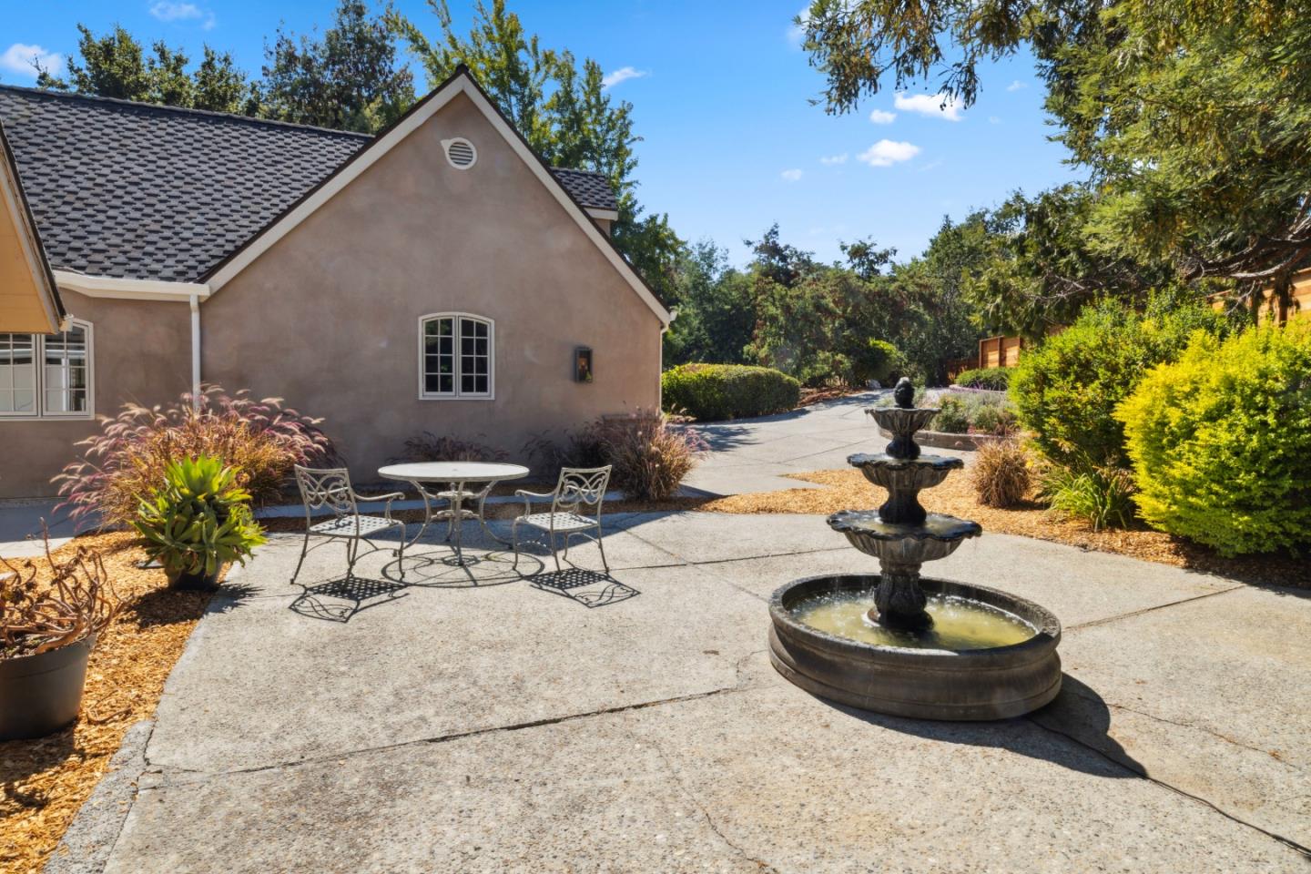 2 Pasatiempo DR