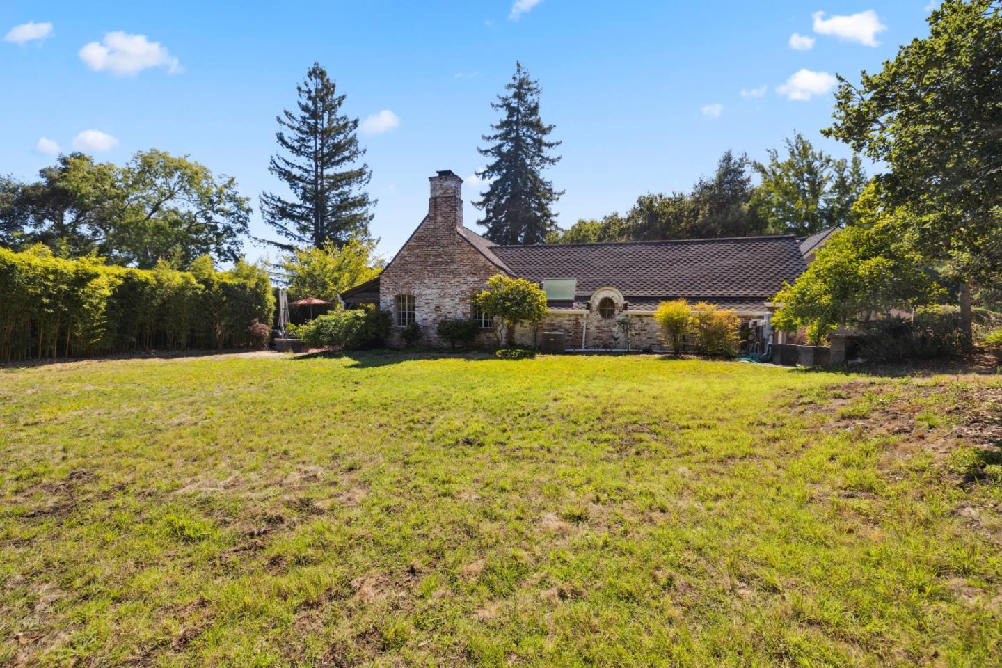2 Pasatiempo DR
