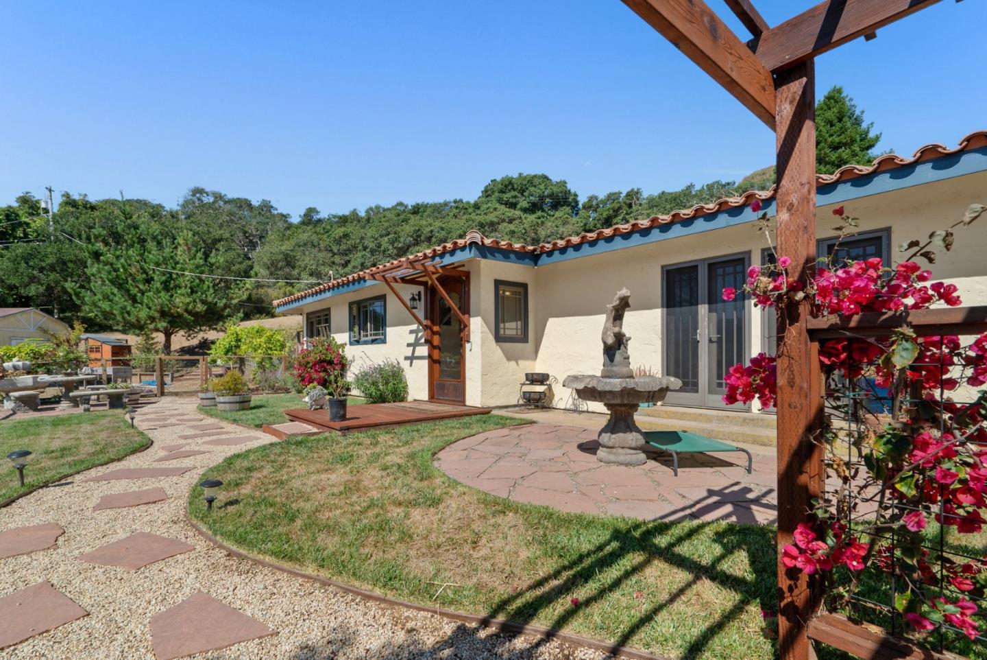 5760 Briarcliff Terrace