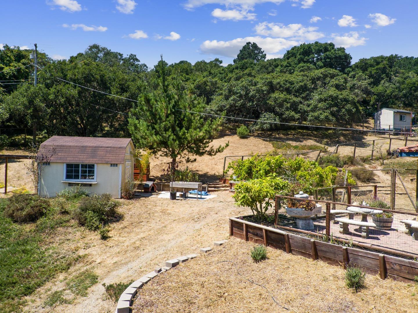 5760 Briarcliff Terrace