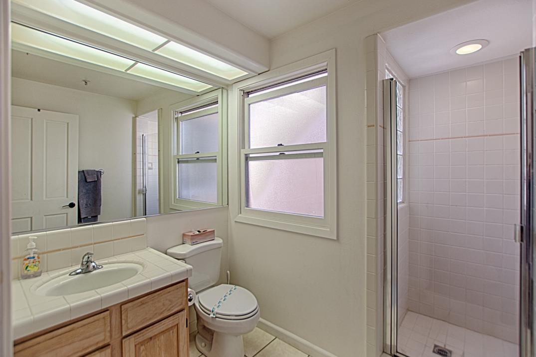 5005 Cliff Drive 2