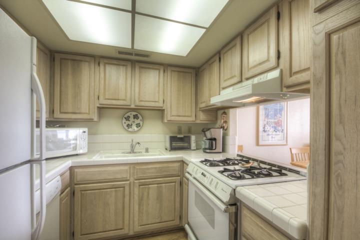 5005 Cliff Drive 2