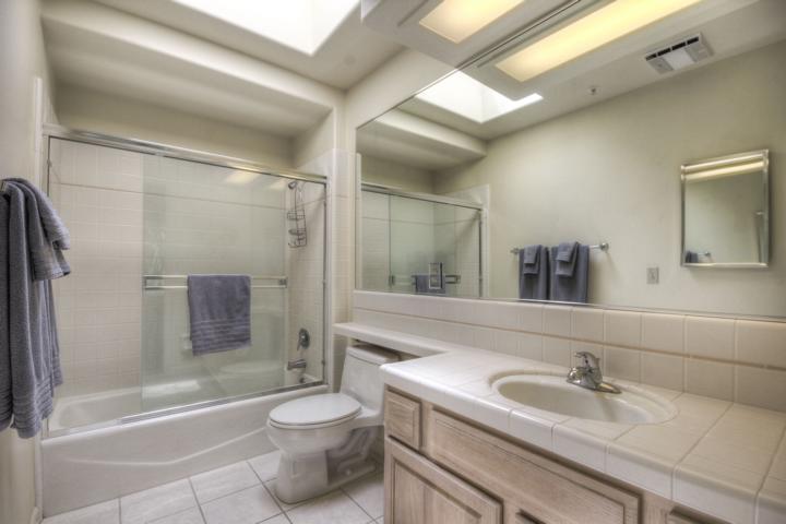 5005 Cliff Drive 2
