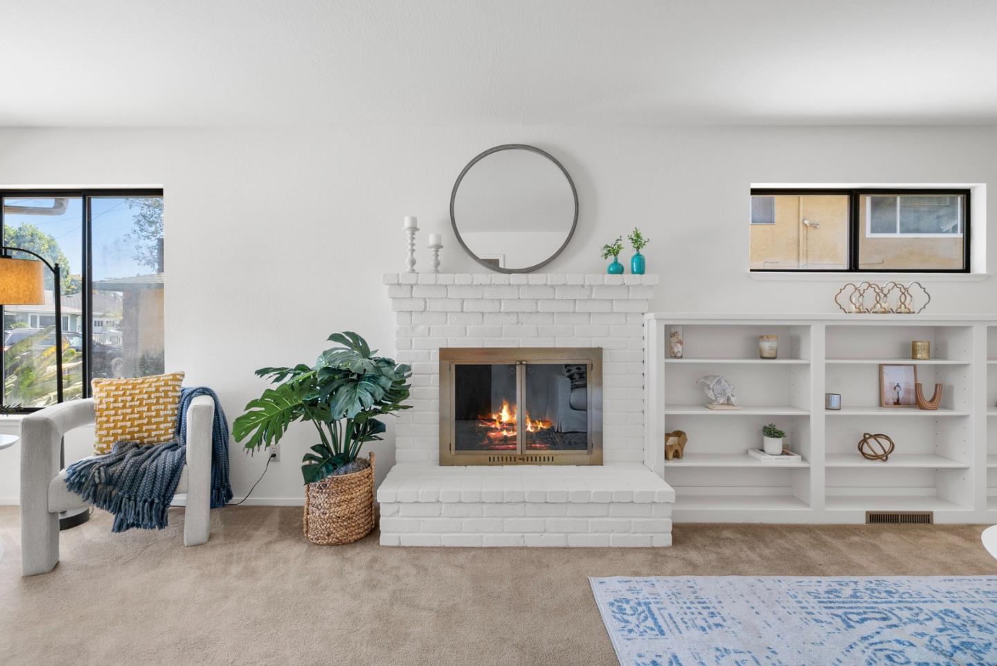 607 Burlingame Avenue