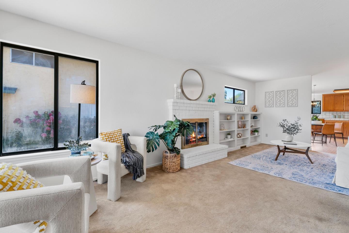 607 Burlingame Avenue