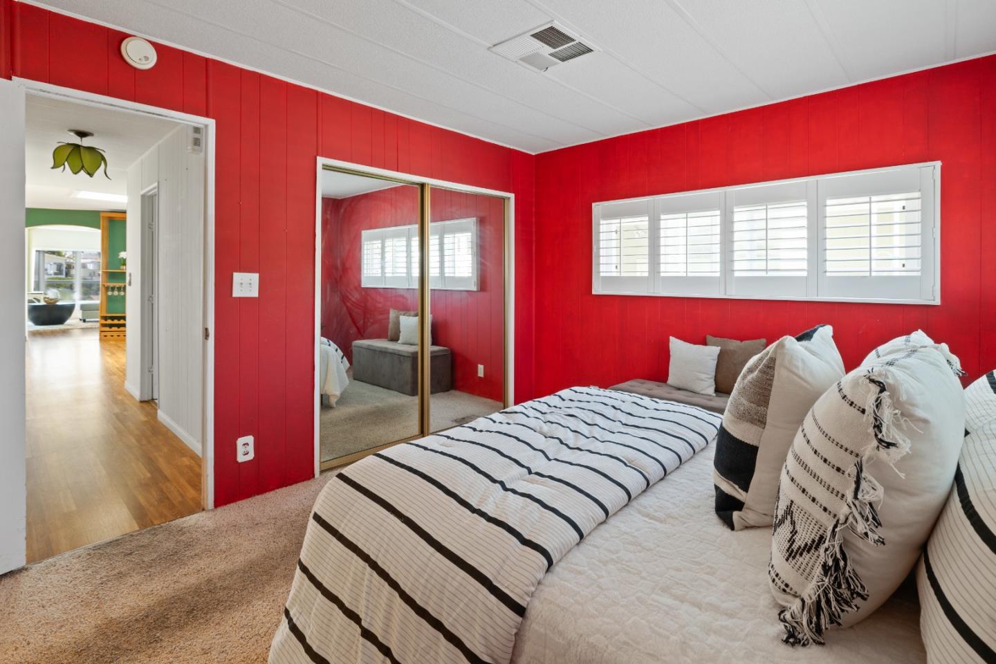 2395 Delaware Avenue Unit: 165