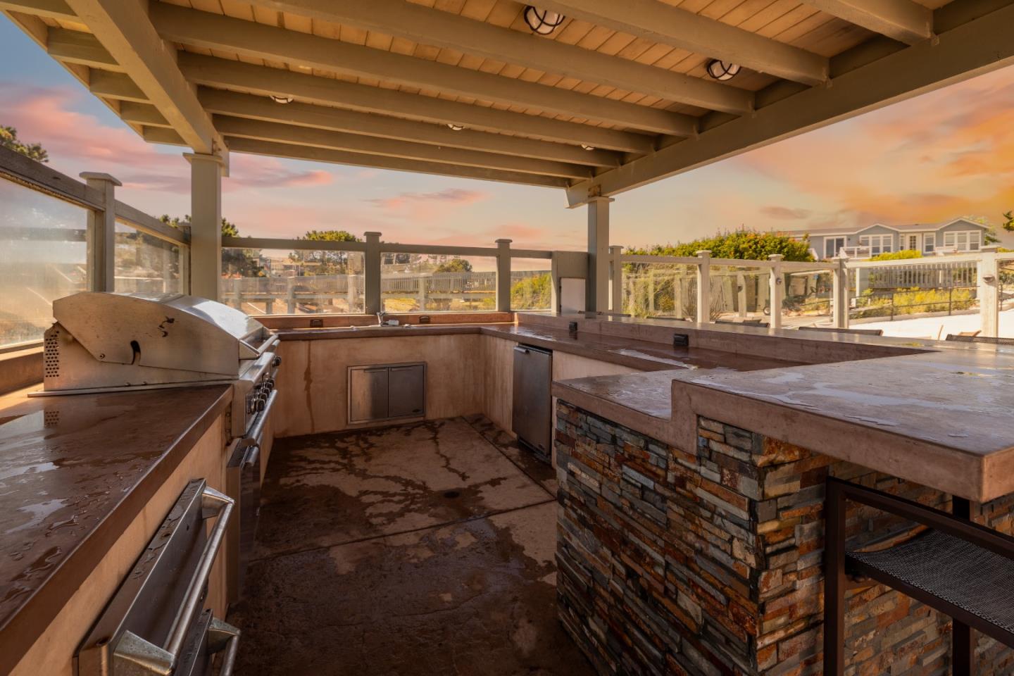 2395 Delaware Avenue Unit: 165