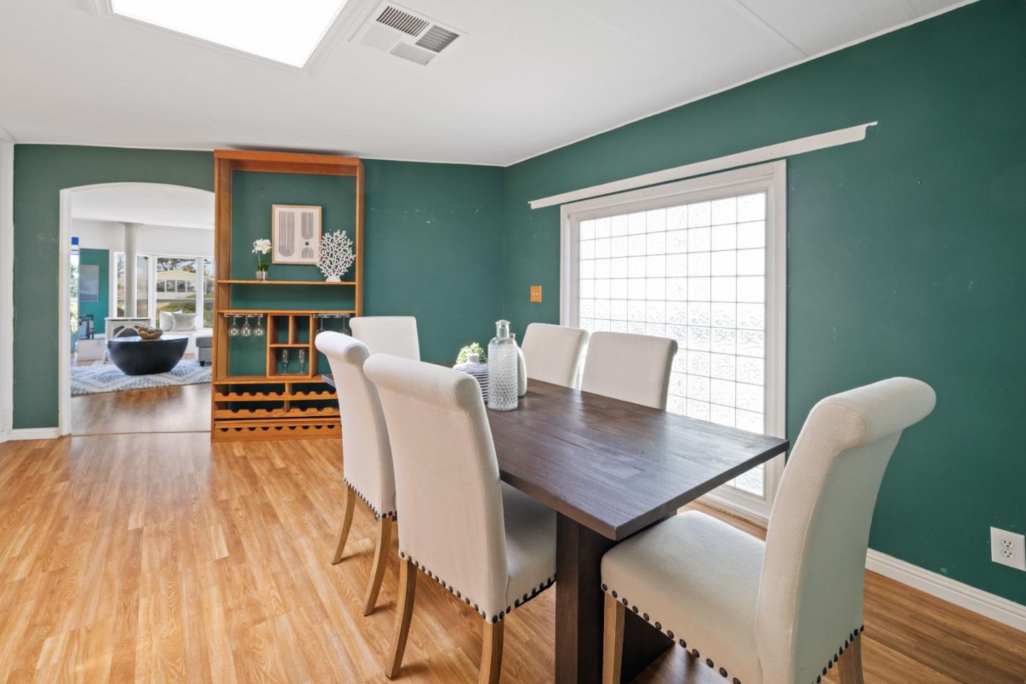 2395 Delaware Avenue Unit: 165