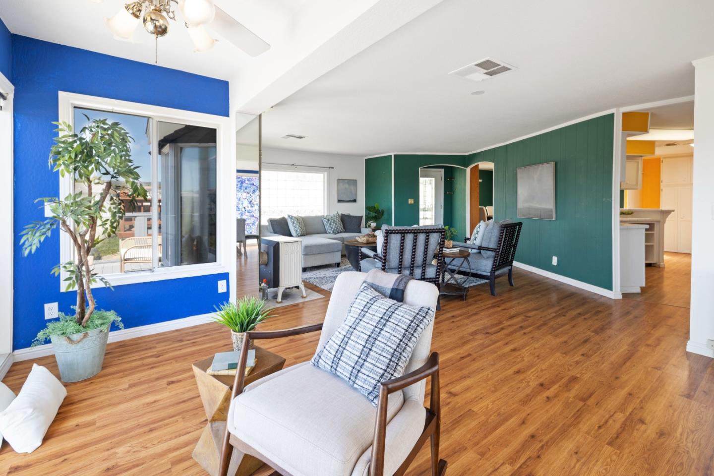 2395 Delaware Avenue Unit: 165