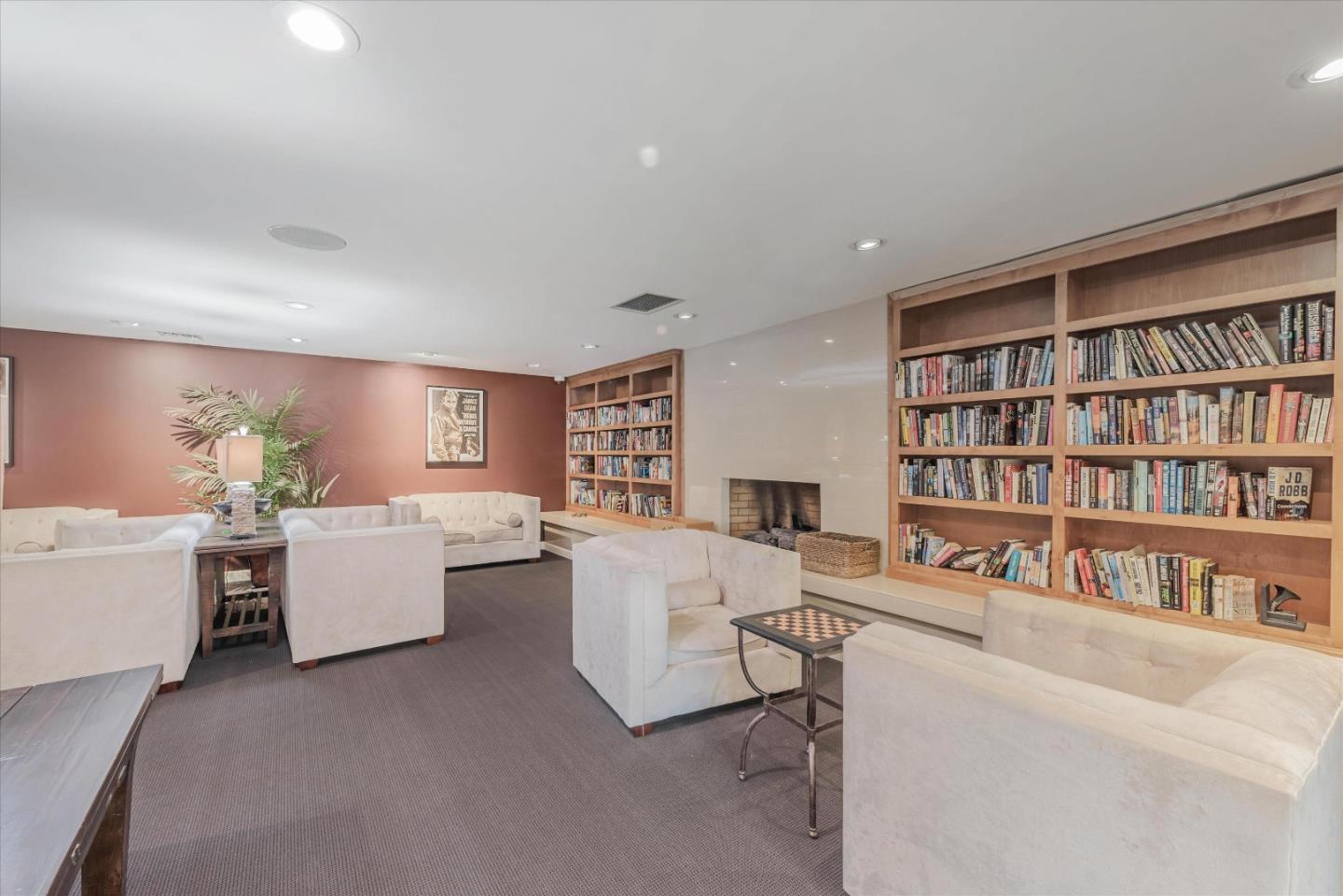 1225 Vienna Drive Unit: 983