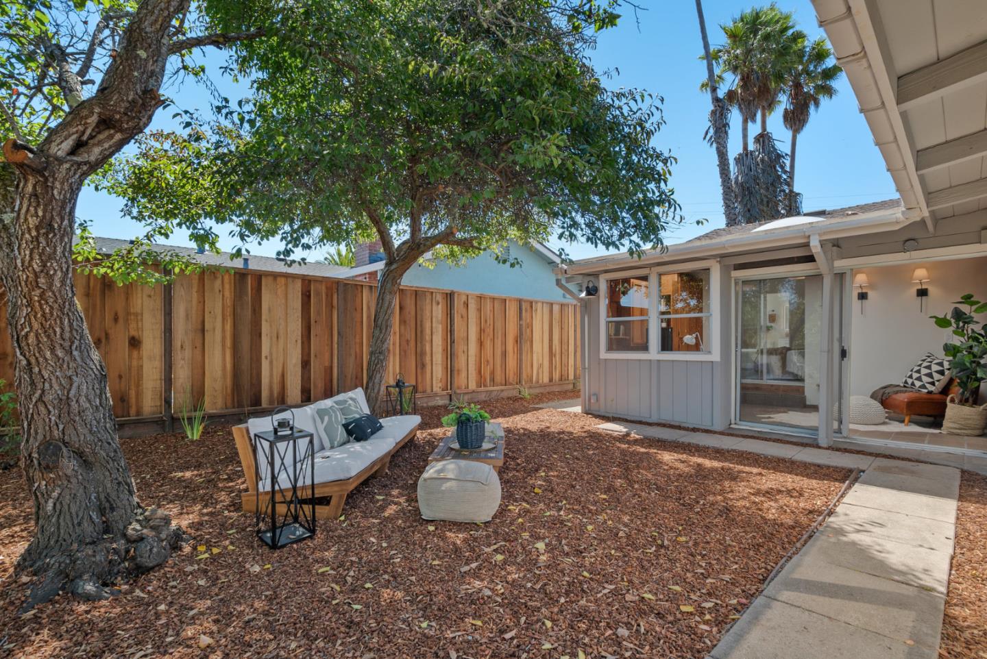 3780 Valera Drive