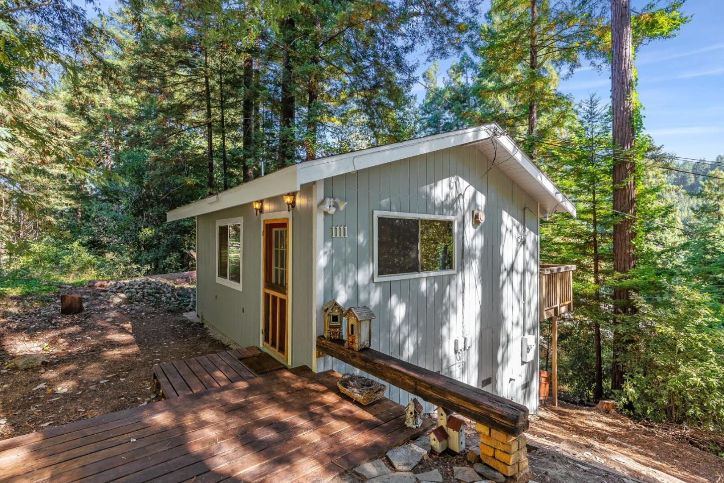 1111 Forest Way