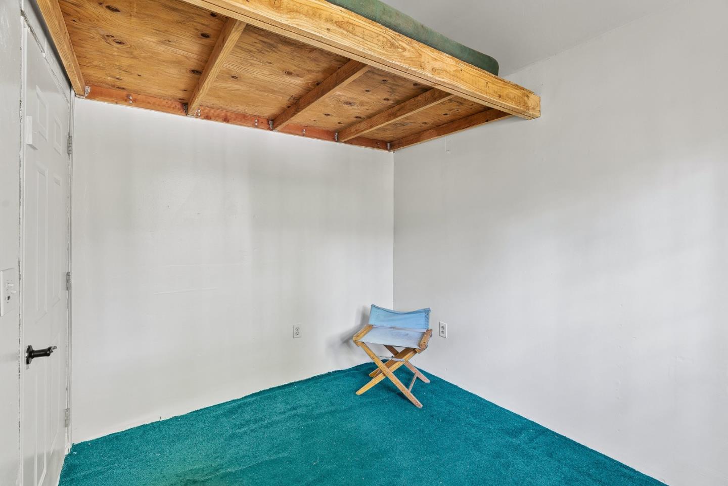 1111 Forest Way