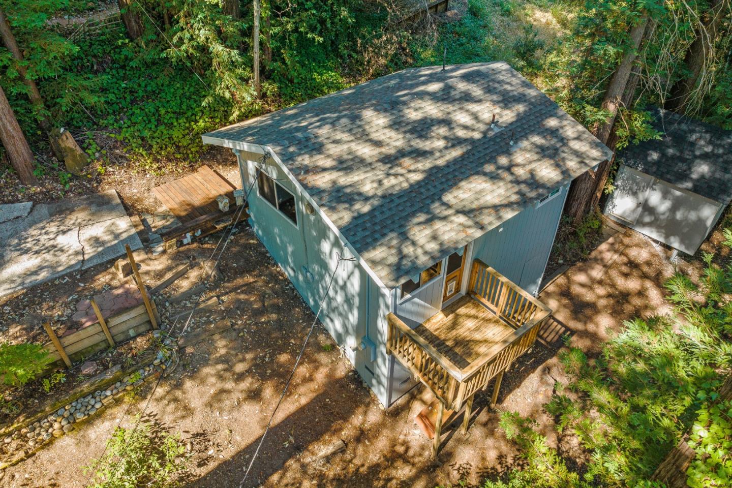 1111 Forest Way