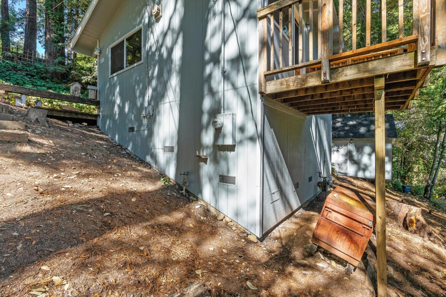 1111 Forest Way