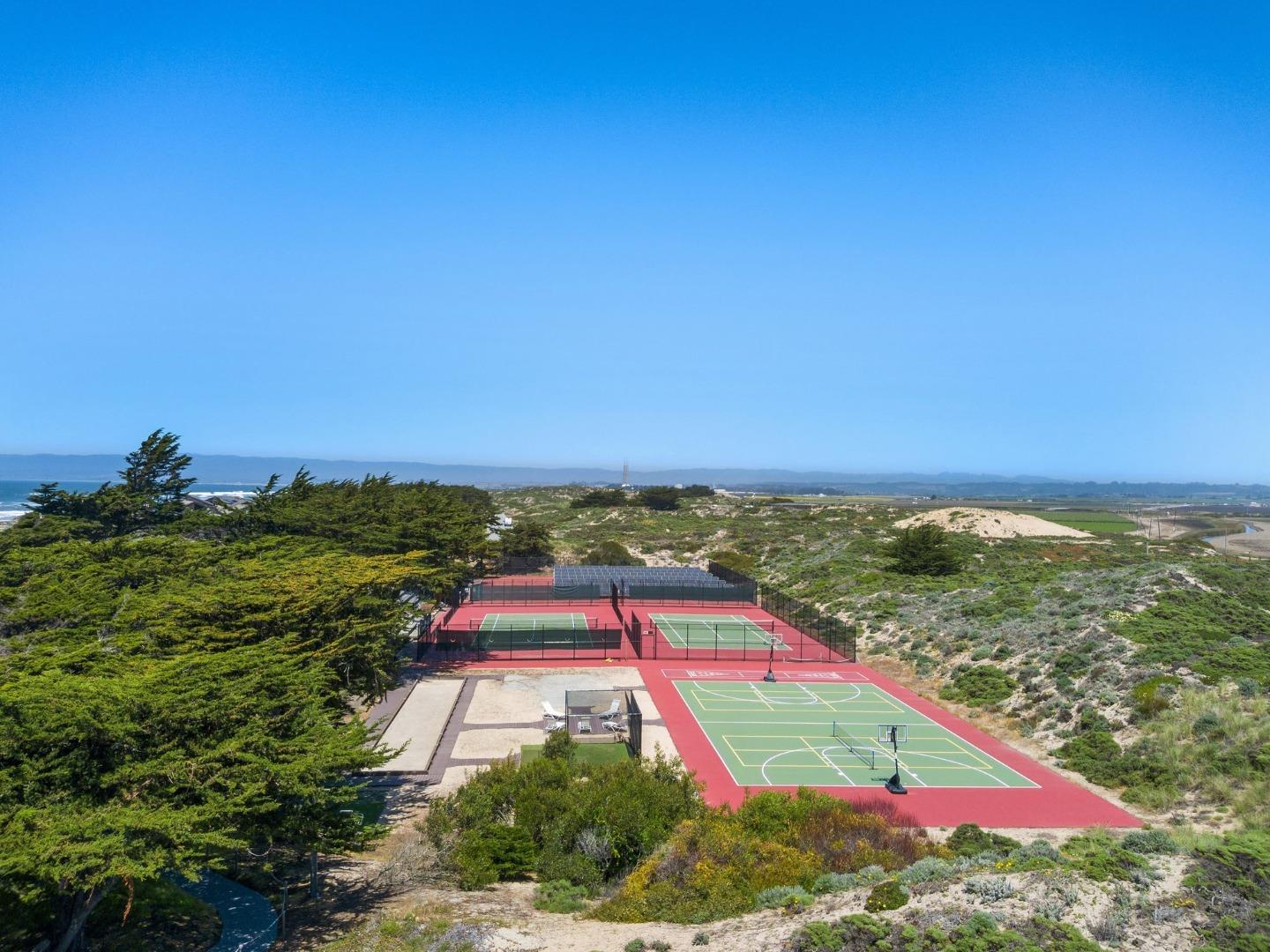222 Monterey Dunes Way