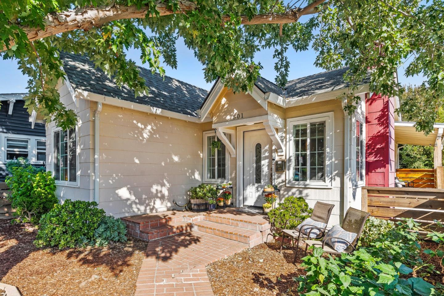 501 Willow Street