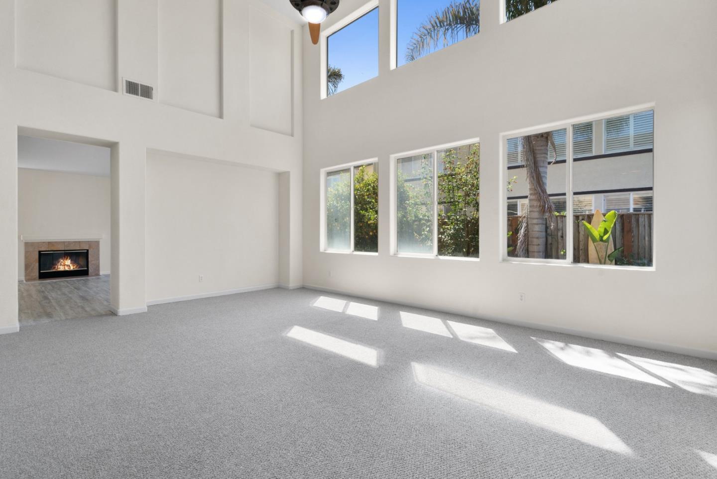 4 La Hacienda ST
