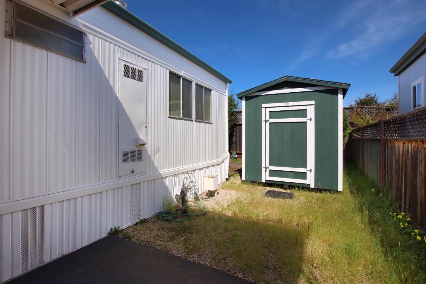 1099 38th Avenue Unit: 101