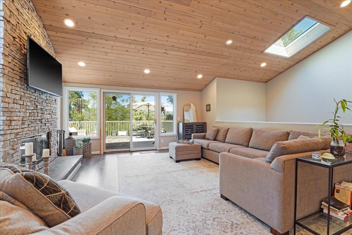 456 Loma Prieta Drive