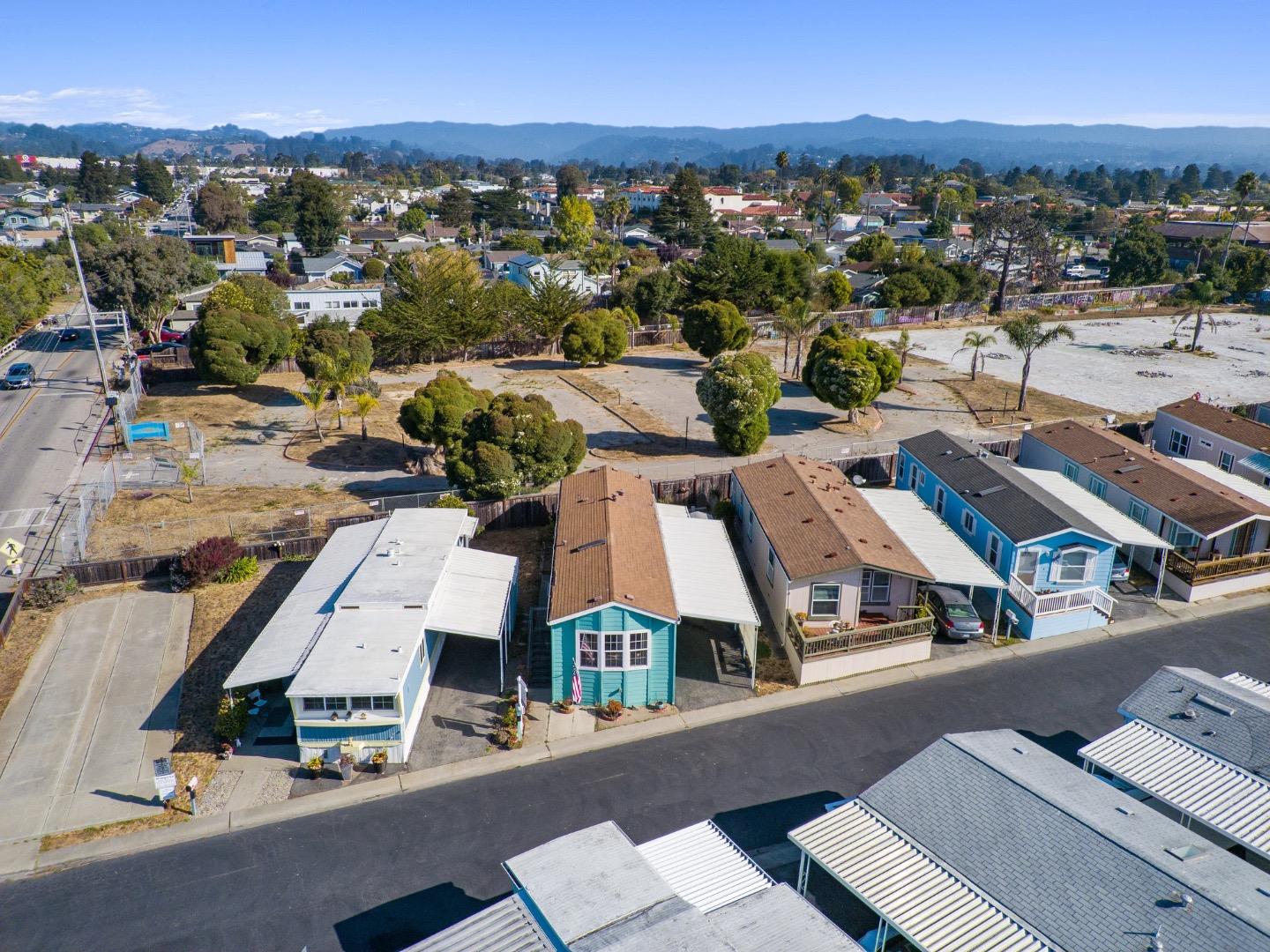1040 38th Ave Unit: 2