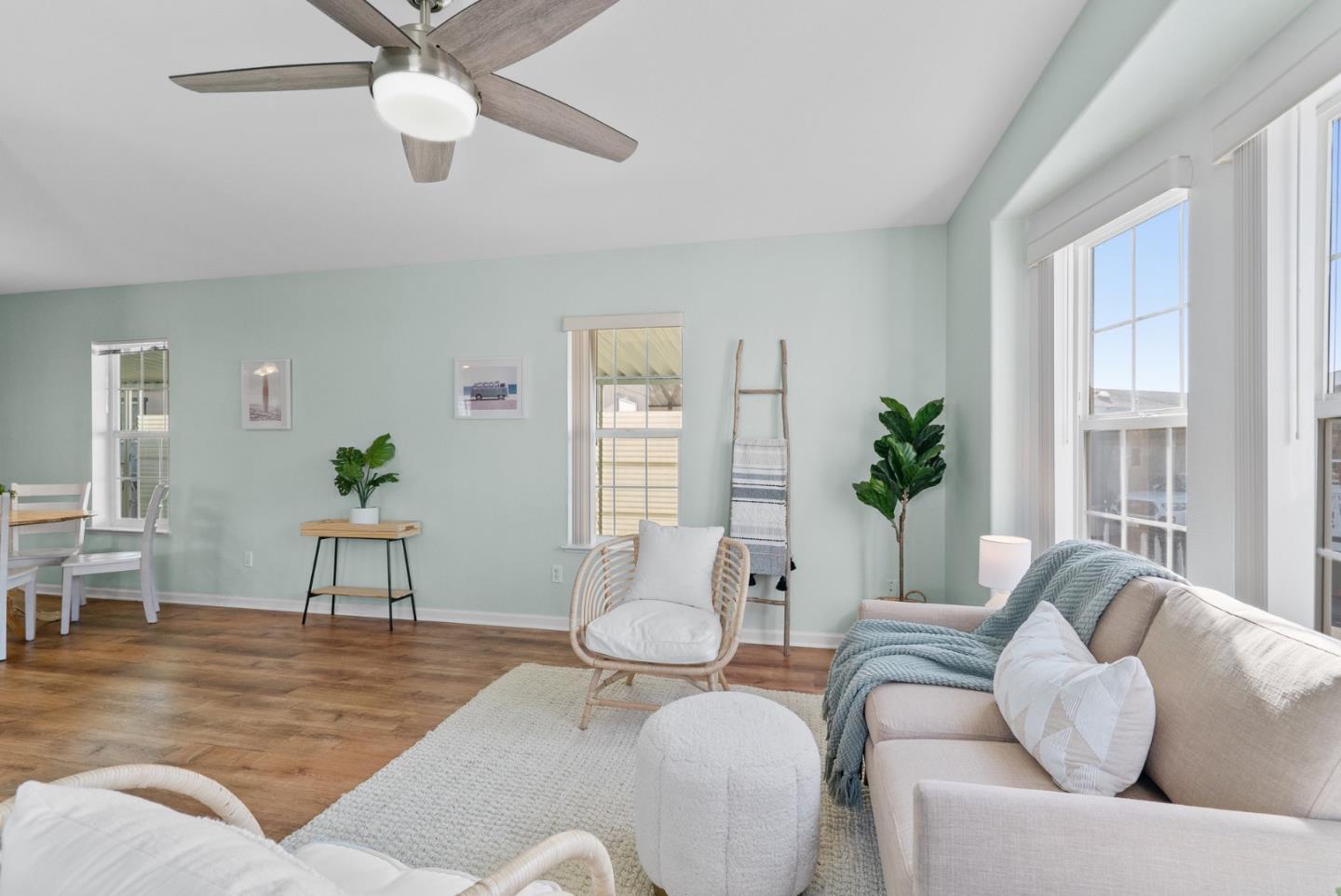 1040 38th Ave Unit: 2