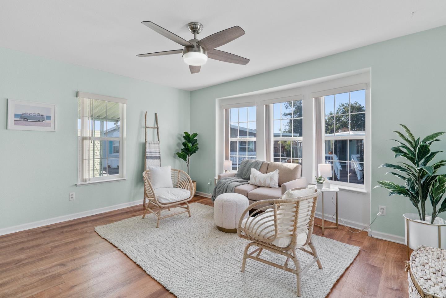 1040 38th Ave Unit: 2