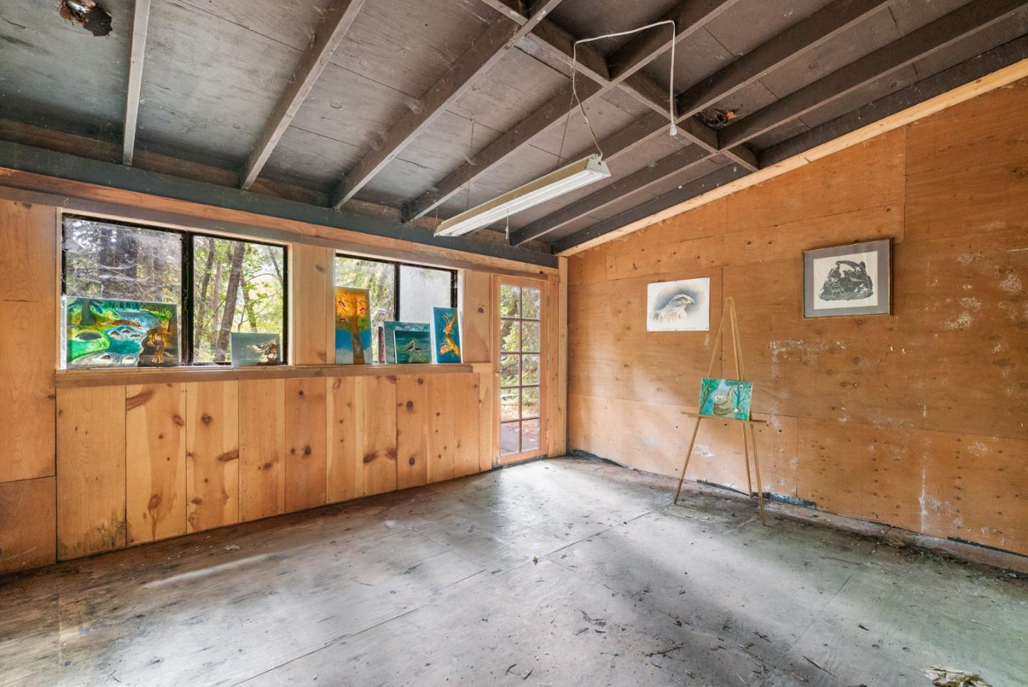 727 Eureka Canyon Road