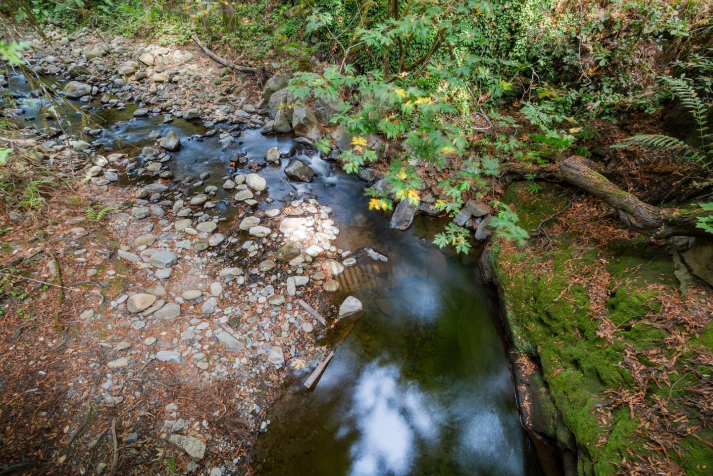 727 Eureka Canyon Road
