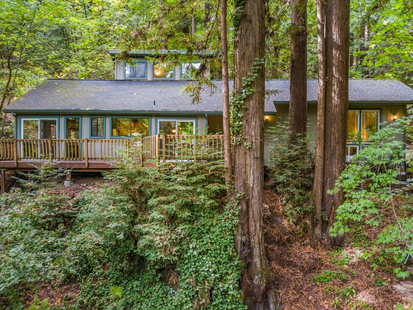 727 Eureka Canyon Road