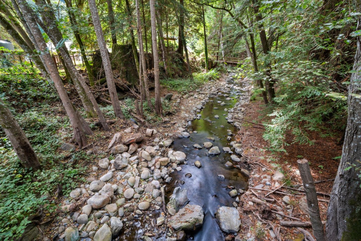 727 Eureka Canyon Road