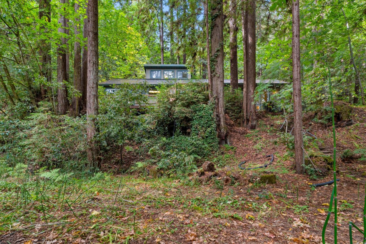 727 Eureka Canyon Road