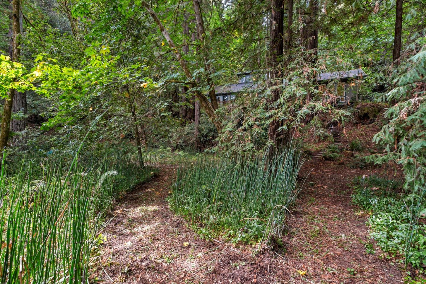 727 Eureka Canyon Road