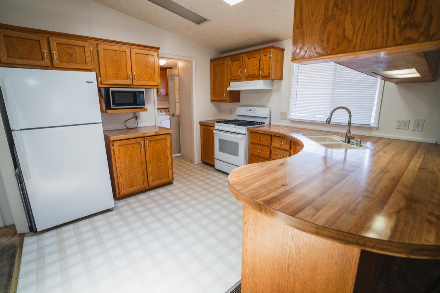 20 Russell Road Unit: 81