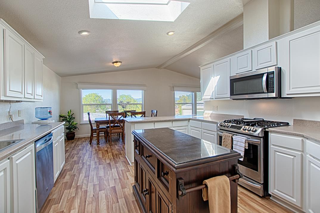 444 Whispering Pines Drive Unit: 93