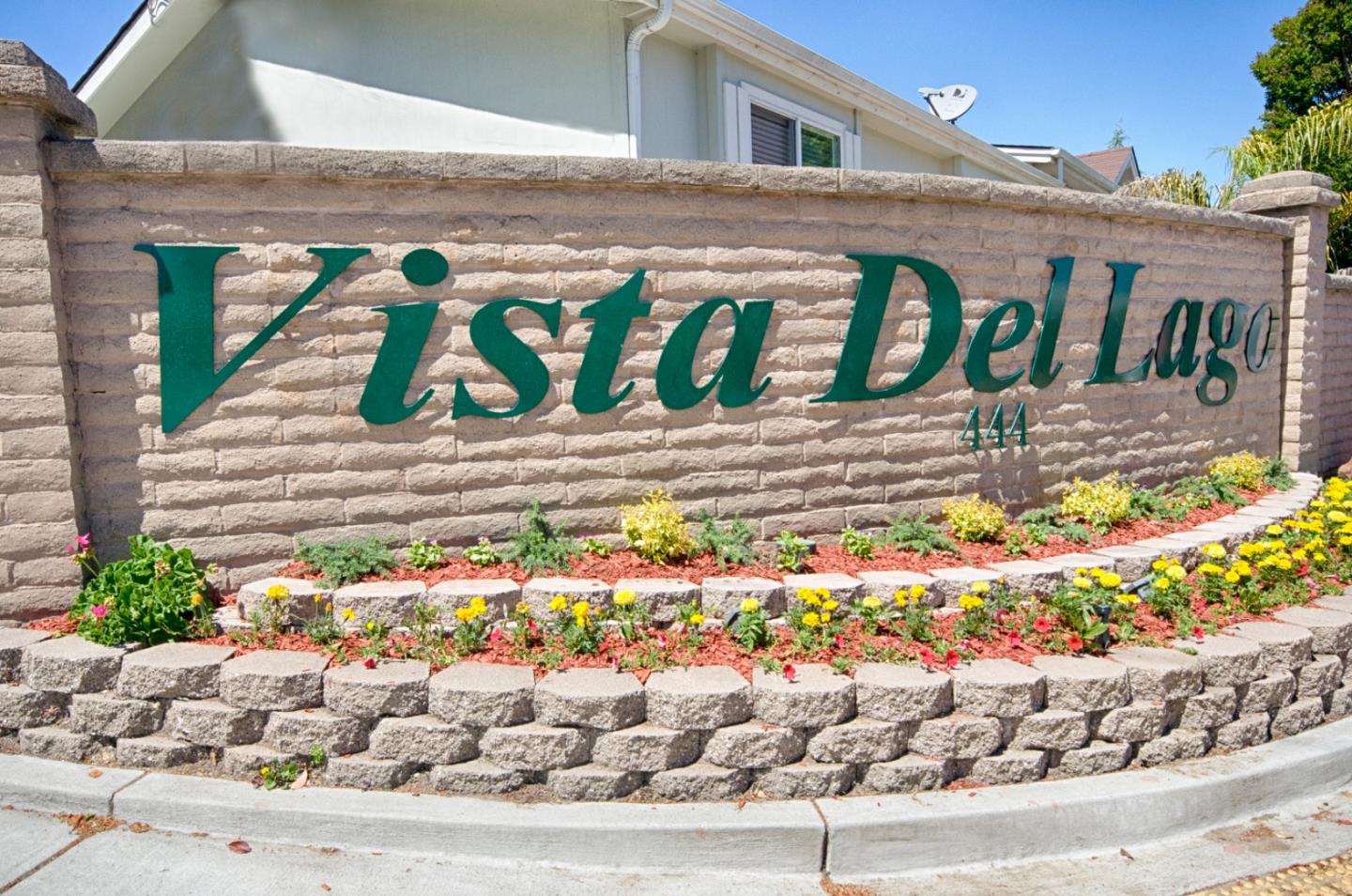 444 Whispering Pines Drive Unit: 93