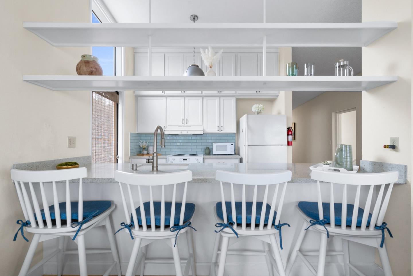 14 Pelican Point