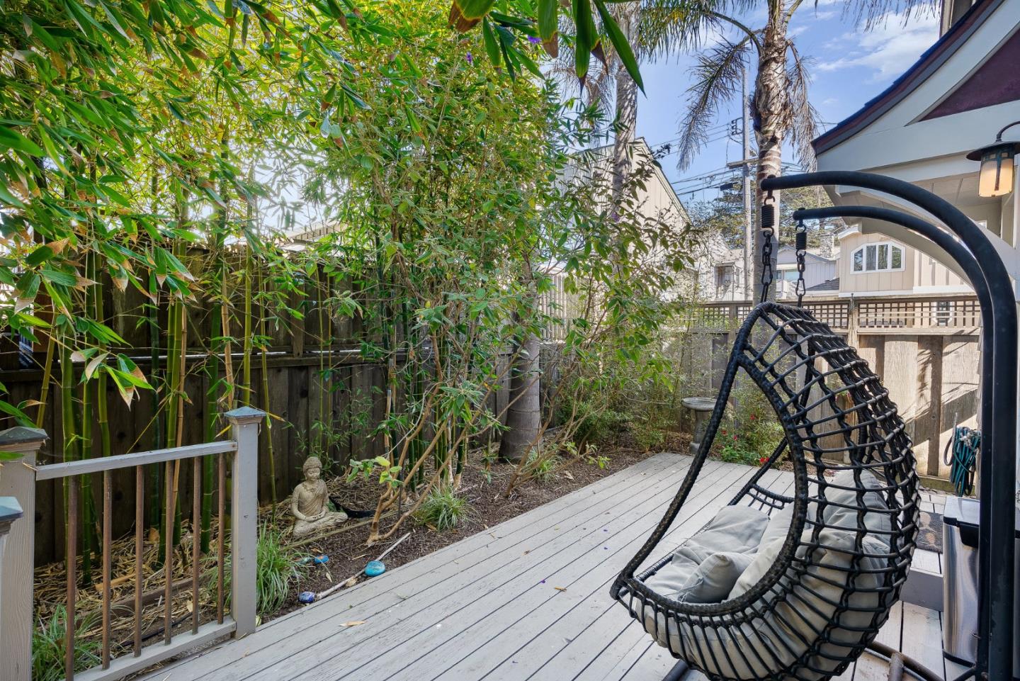 2615 East Cliff Drive