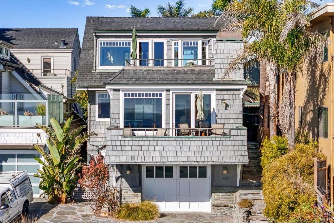 2615 East Cliff Drive