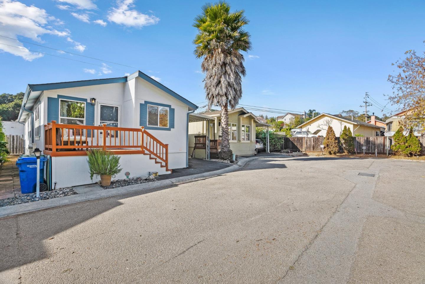 3060 Porter Street Unit: 19