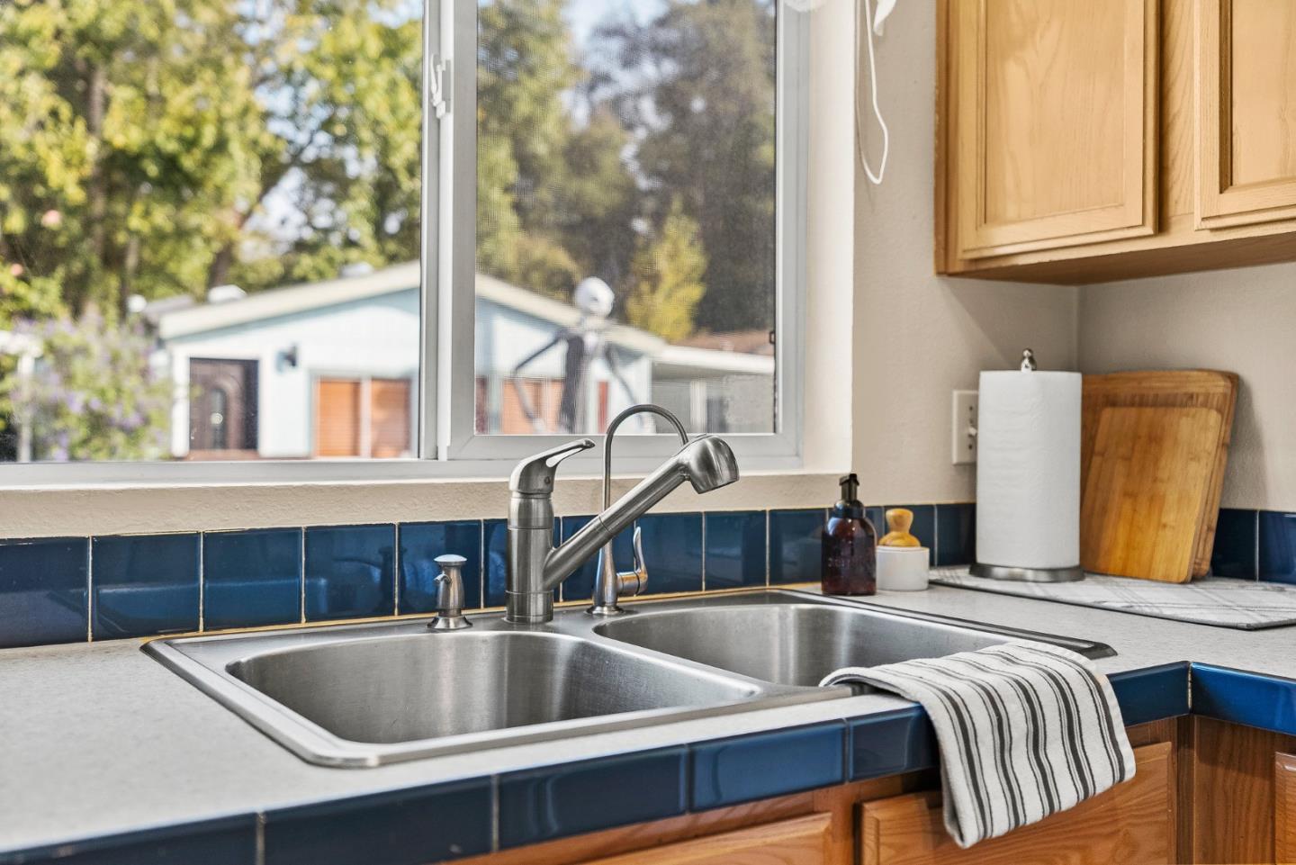 3060 Porter Street Unit: 19