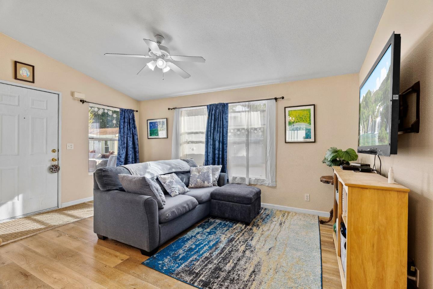 3060 Porter Street Unit: 19