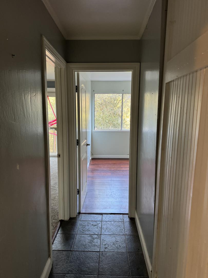 898 Bonita DR