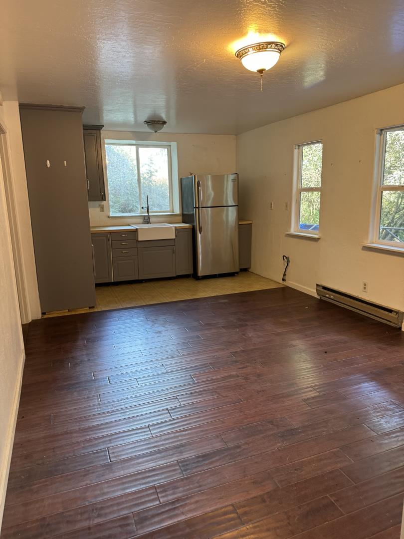898 Bonita DR