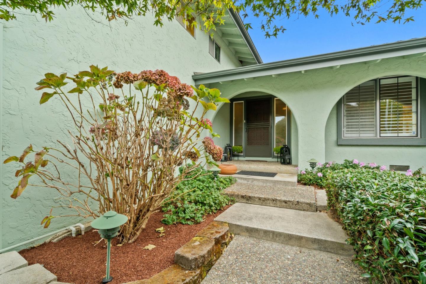 149 Kenny Avenue