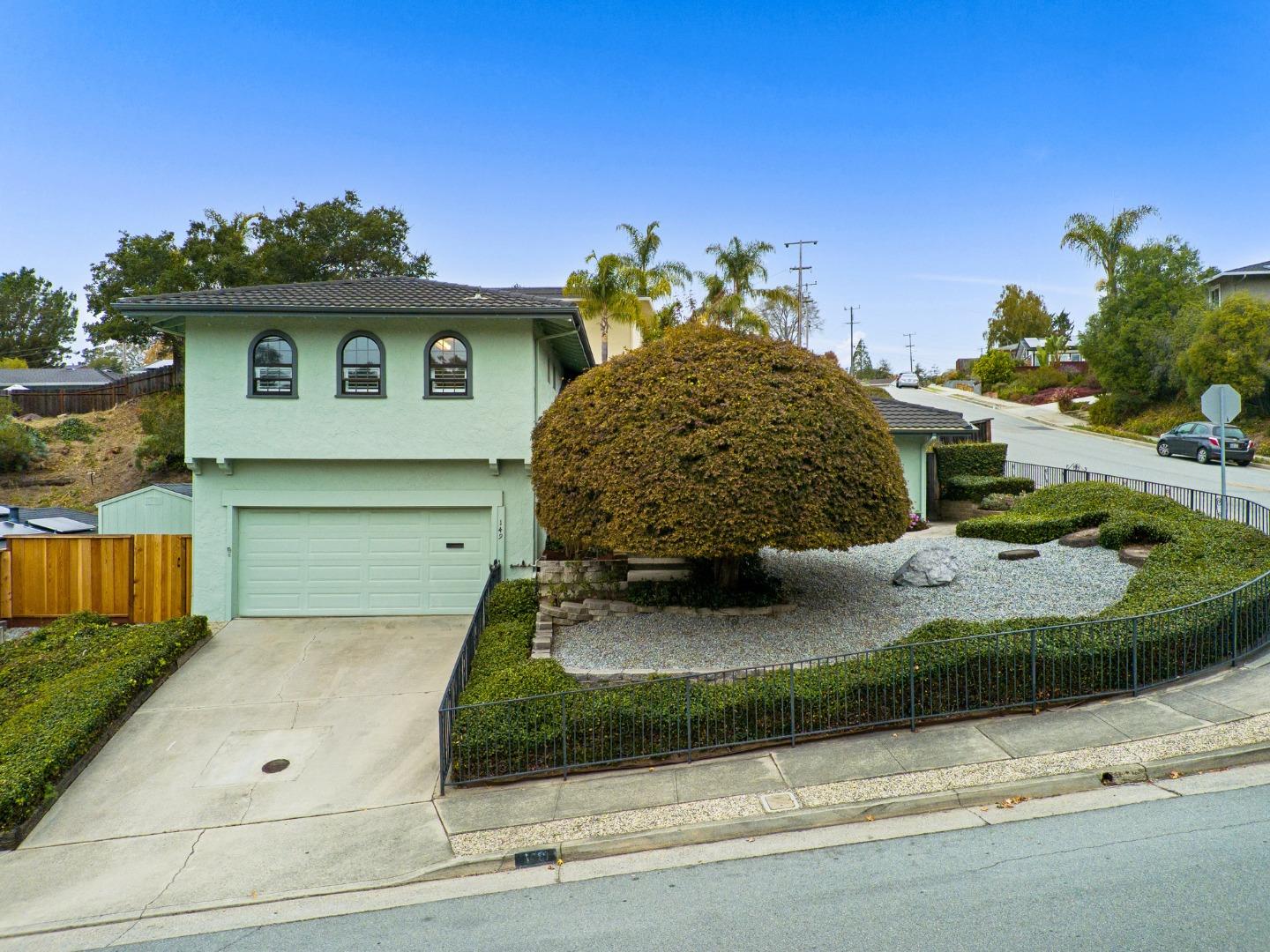 149 Kenny Avenue