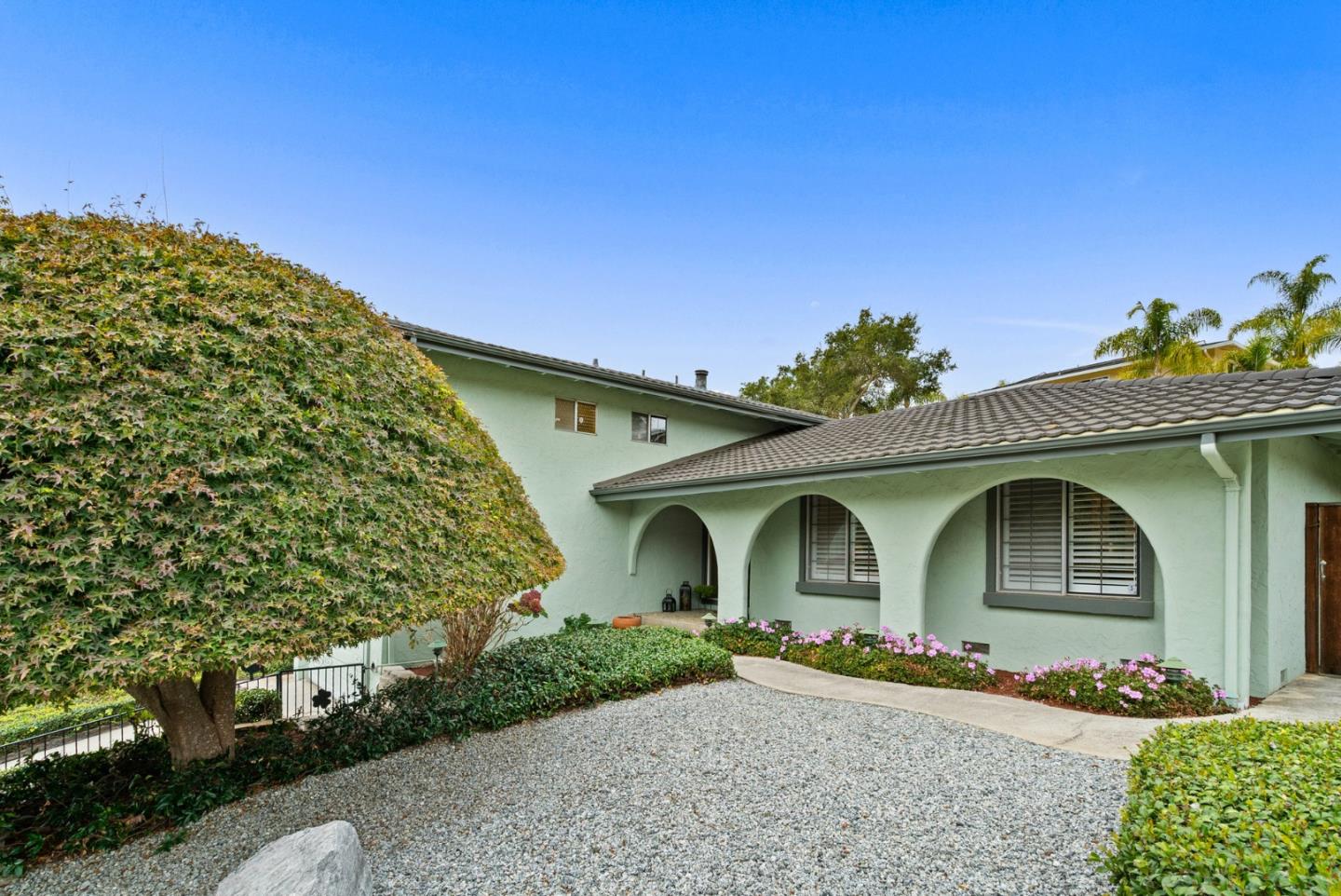 149 Kenny Avenue
