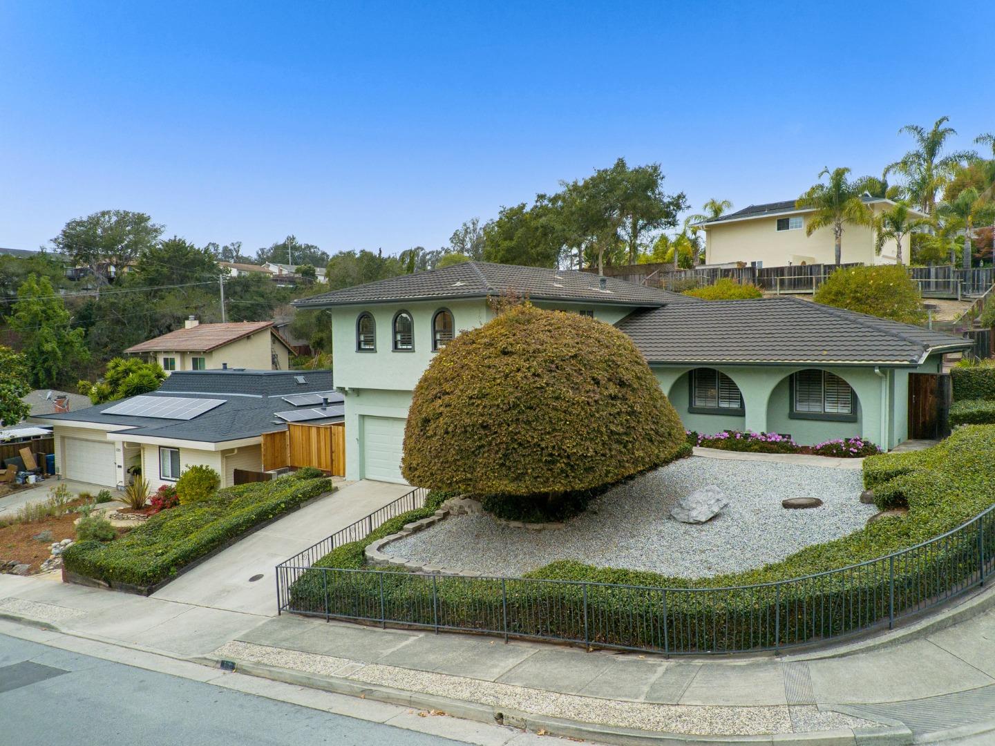 149 Kenny Avenue