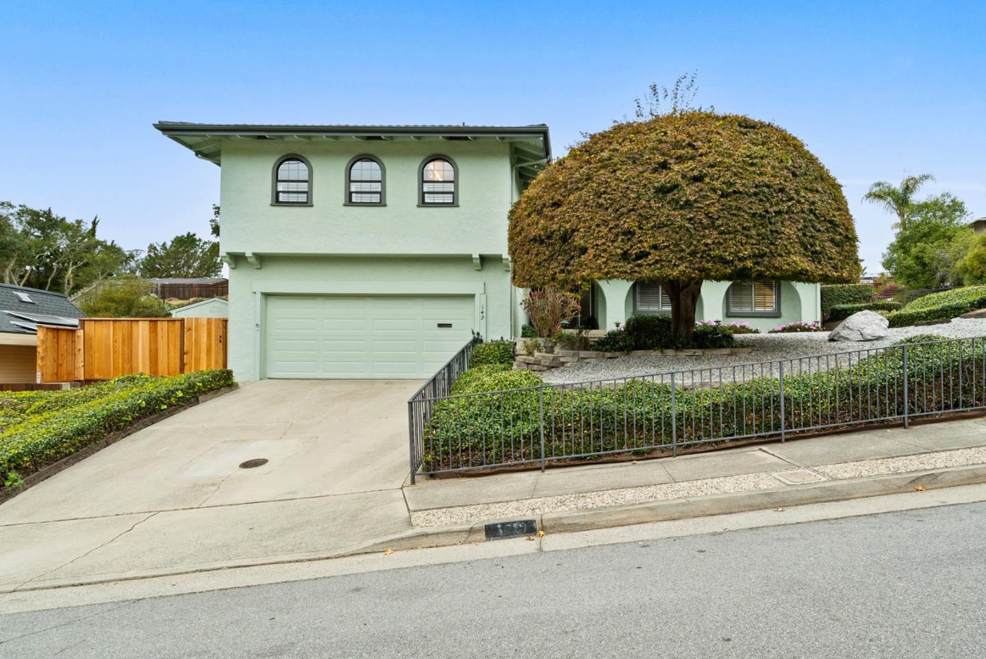 149 Kenny Avenue