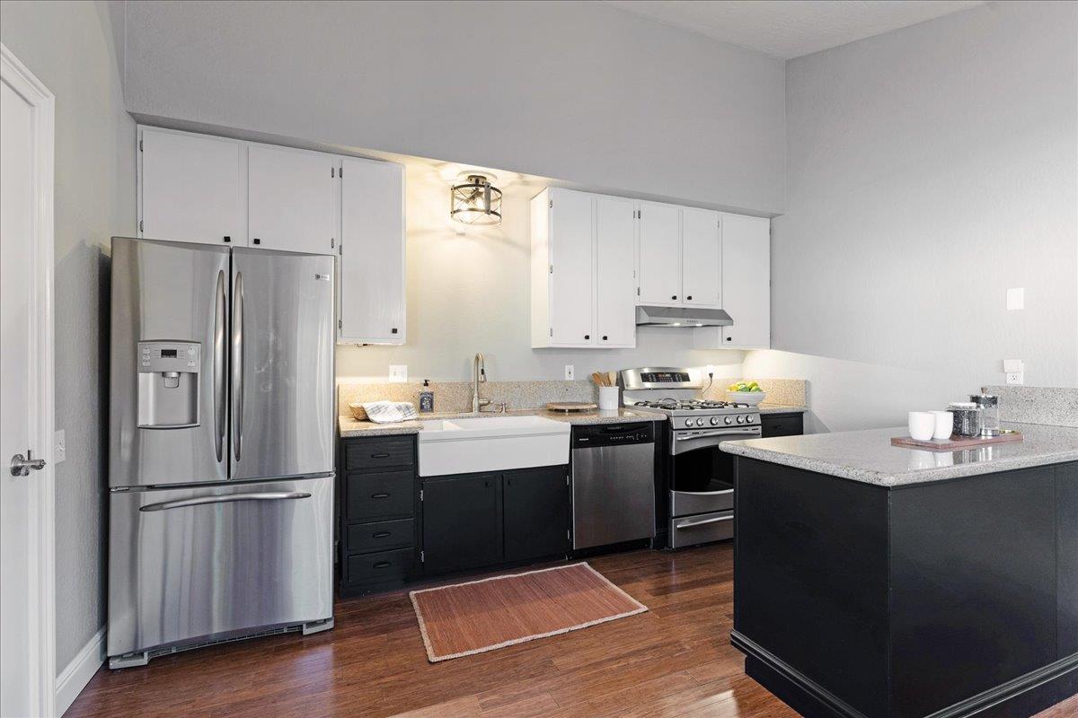 5737 Soquel Drive